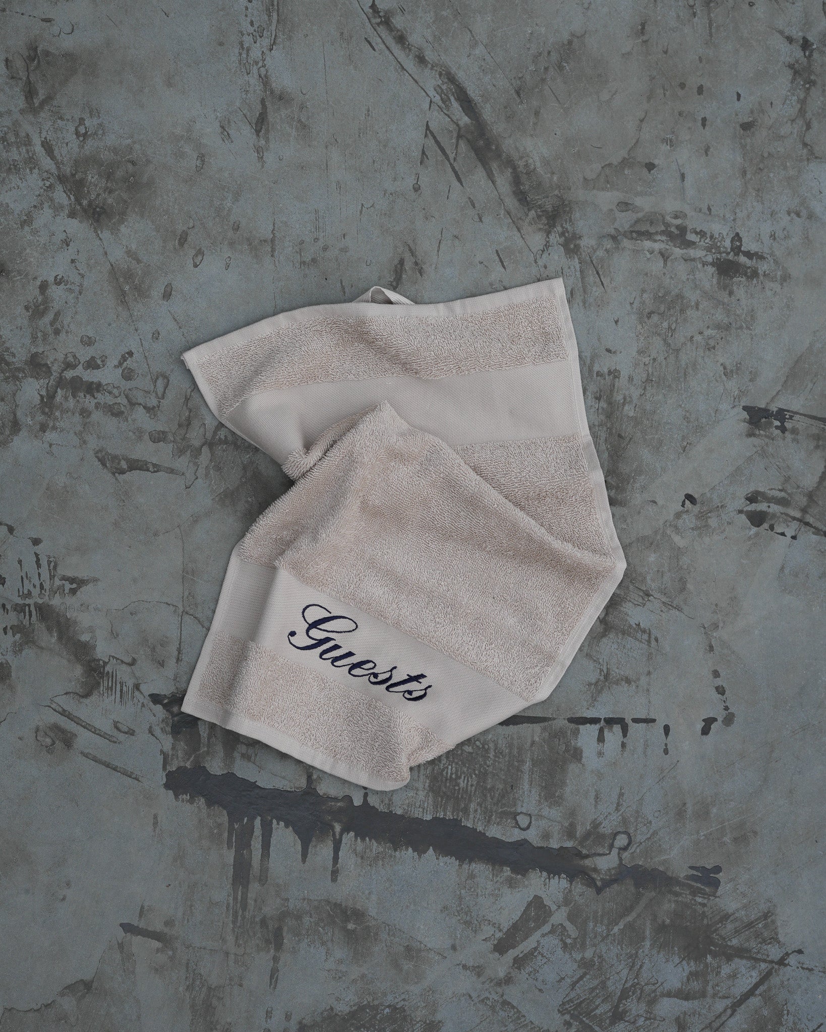 Personligt Broderad Gästhandduk - Sand