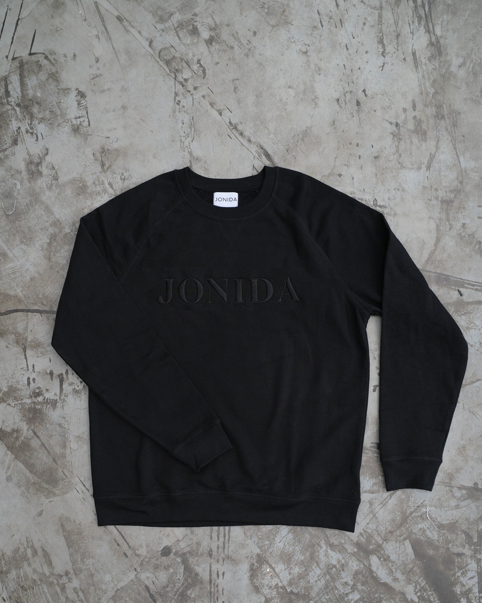 Personligt Broderad Collegetröja - Stor Text